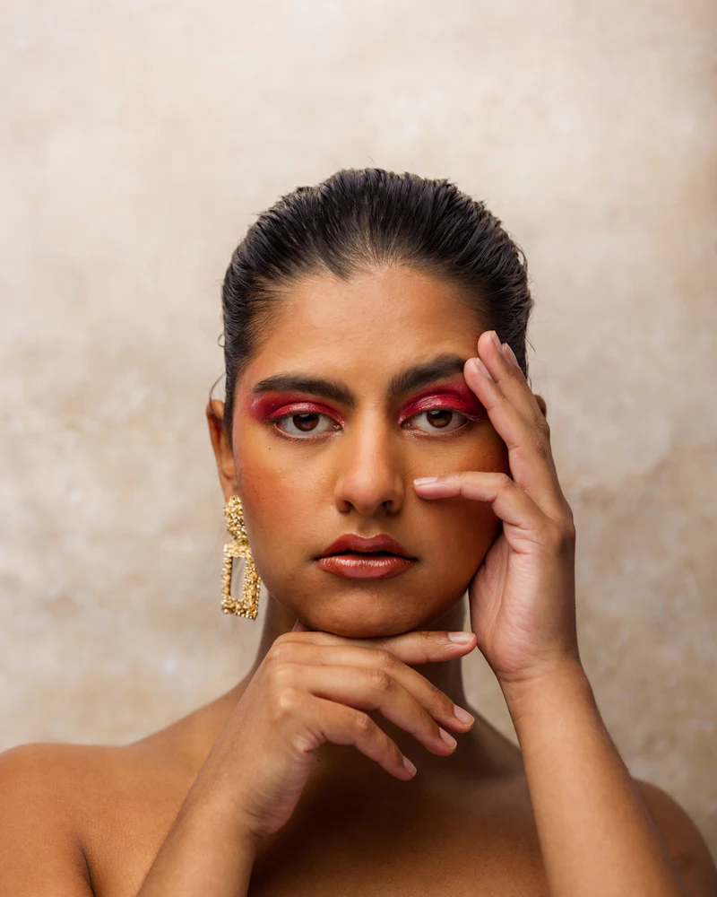 Portrait of a Finenticee student after her party makeup course